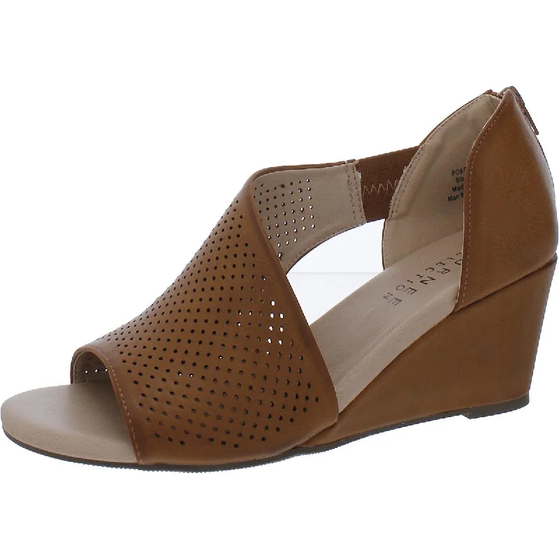 Unleash Your Style Journee Collection Womens Faux Leather Cut Out Wedge Sandals