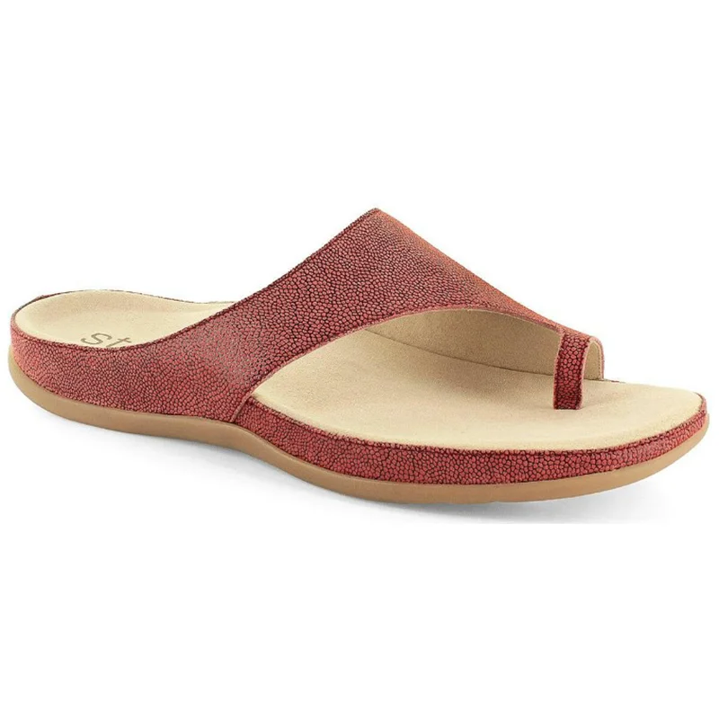 All-Season Shoes Deal Strive Capri II: Women's