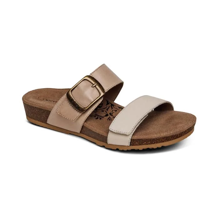 Romantic Chic Deals Womens Aetrex Daisy in Ivory