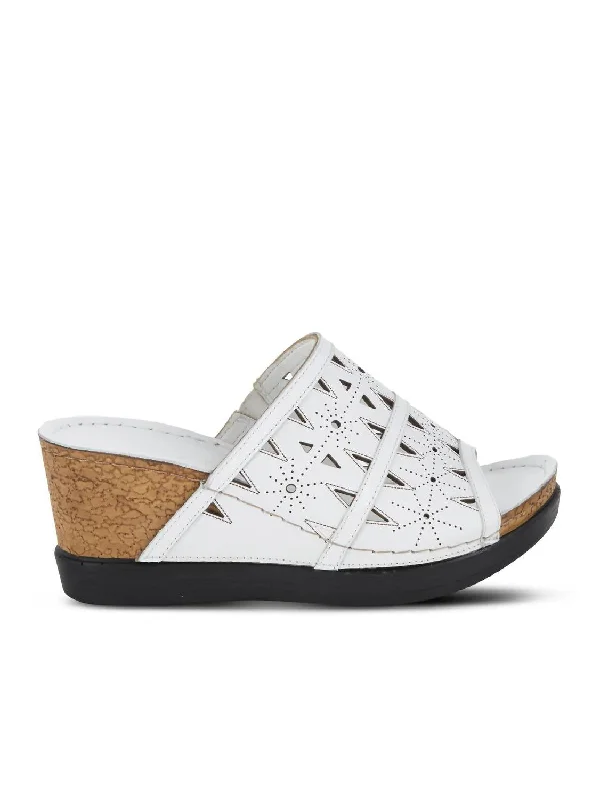 Women's Flats Sale Fusawedge Sandal In White