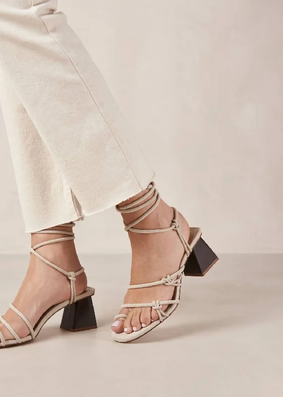 High-End Style Discounts Goldie Sandal In Ivory