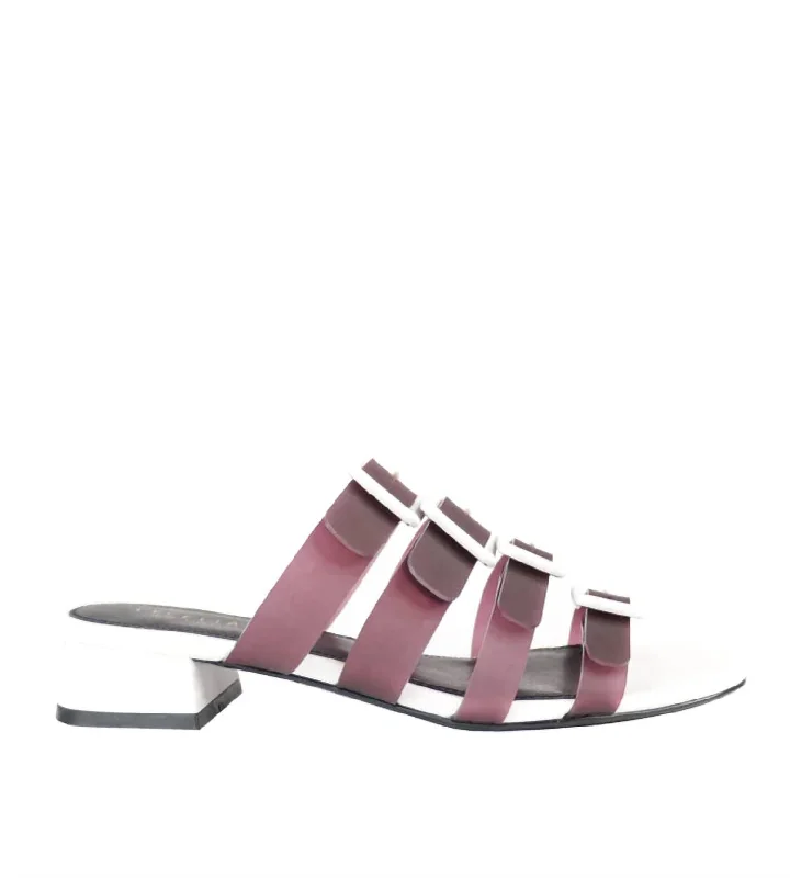 Laid-Back Fashion Offers Lexington Slide Sandal In Black And White