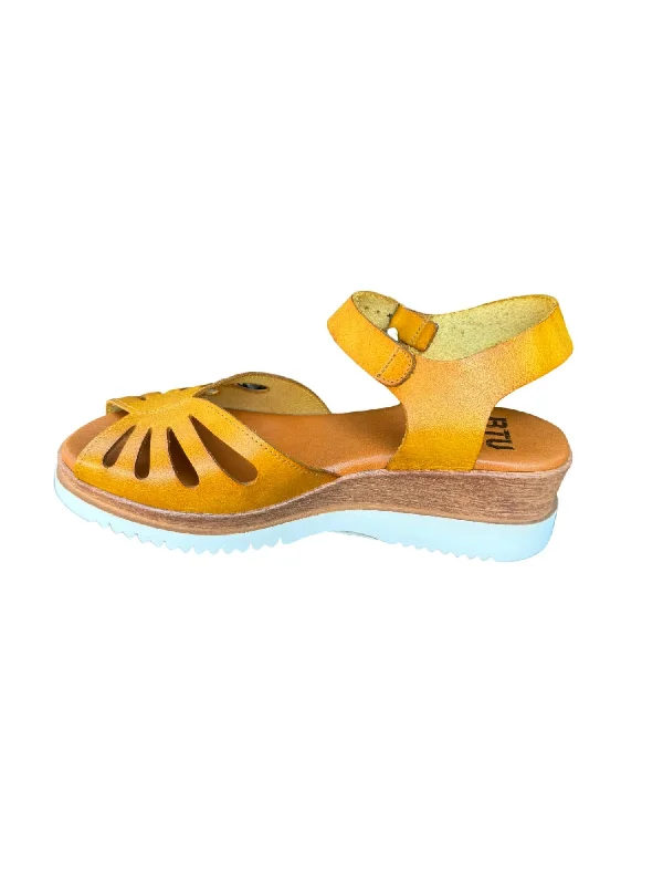 Trendy Footwear Sale Women's Carmen Sandal In Mostaza