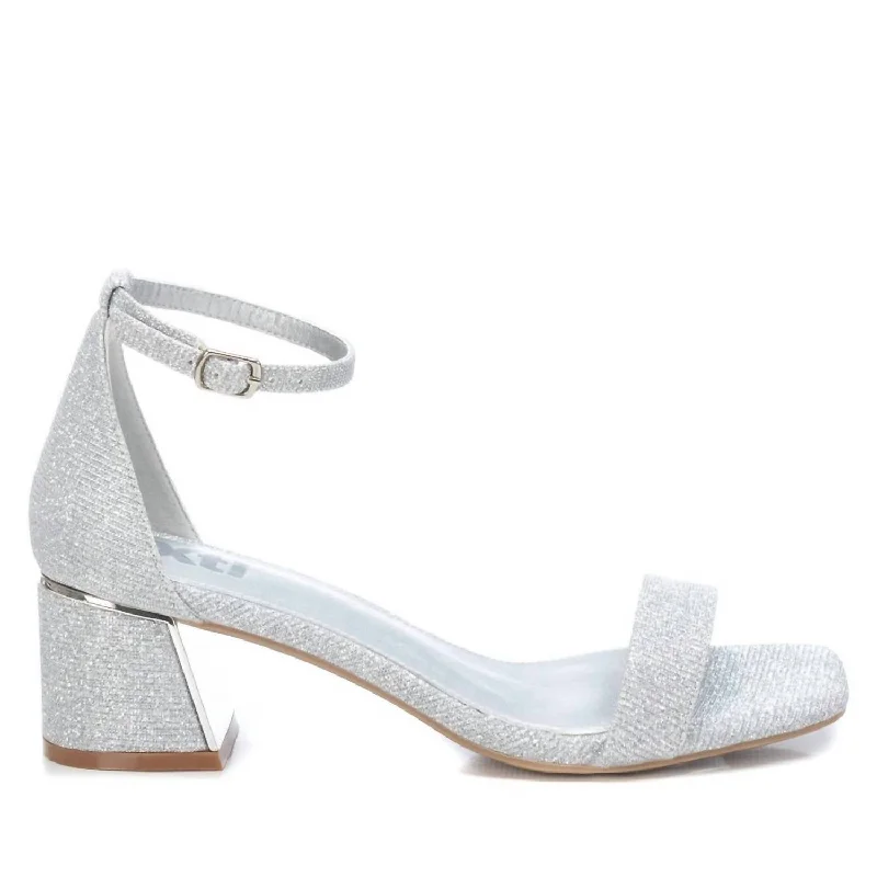 Fashion Forward Women's Heeled Sandals In Silver
