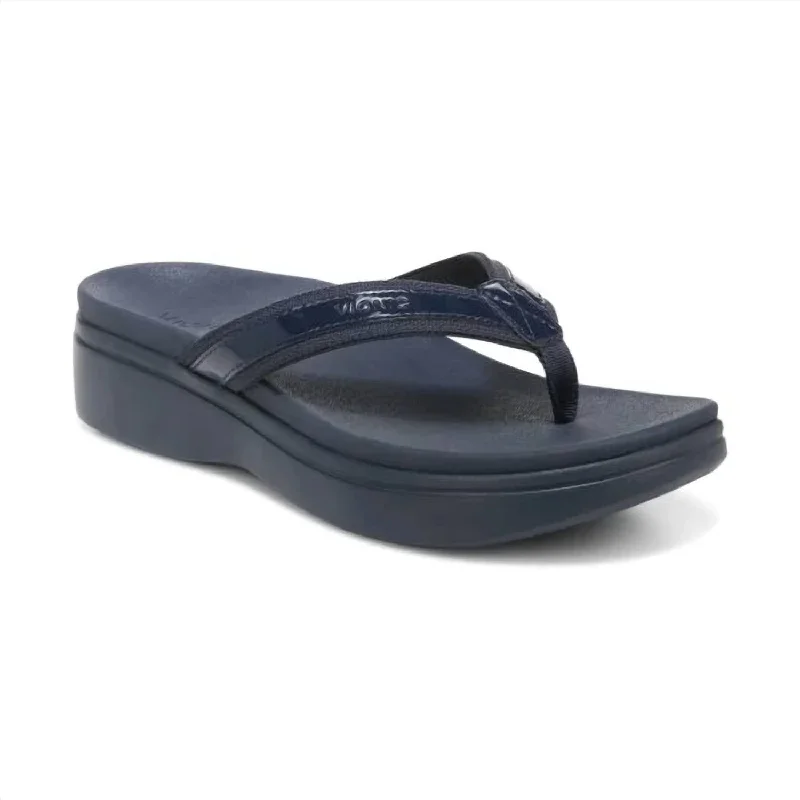 Exclusive Discount Women's High Tide Ii Platform Sandal - Wide Width In Navy Patent