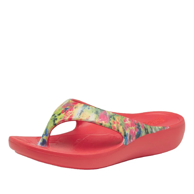 Budget-Friendly Fashion Women's Ode Sandal In Itchycoo