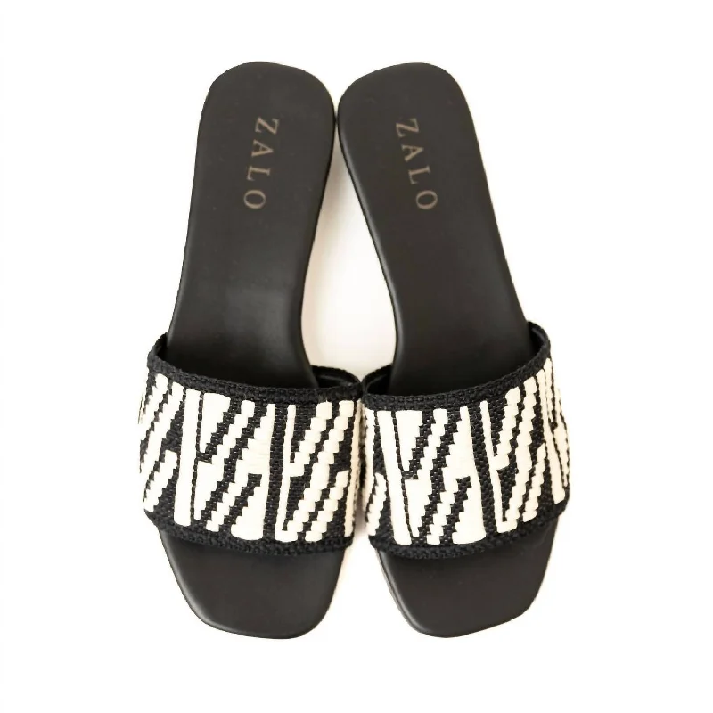 Stylish Walking Shoes Women's Playa Slide Sandal In Black/natural