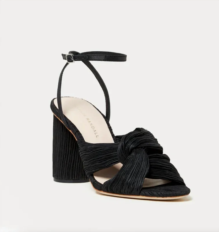Fashion Forward Women's Reed Pleated Twist Heeled Sandal In Black