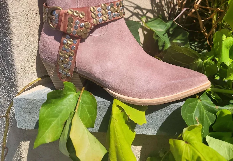 Fashionista Favorites Antelope Opel Boots In Blush Suede