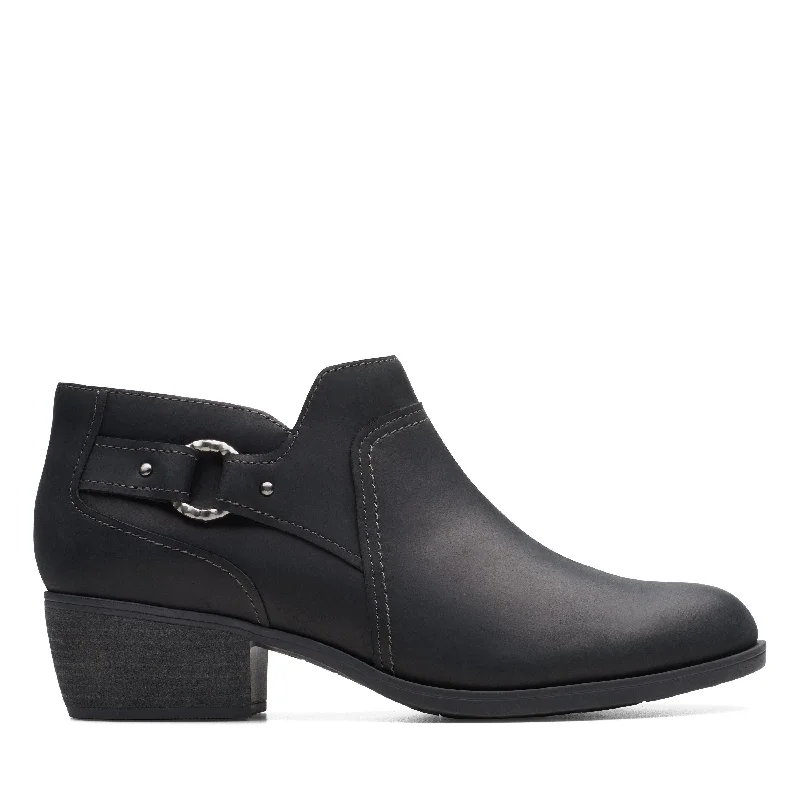 Statement Footwear Discount Clarks Charlten Grace in Black Leather