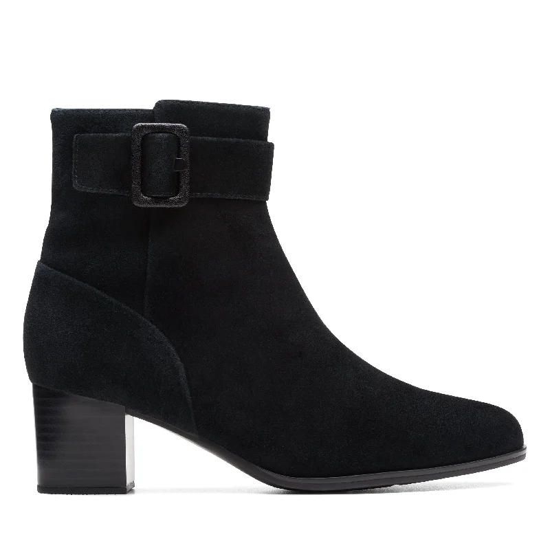Trendy Footwear Sale Clarks Loken Zip WP in Black Suede