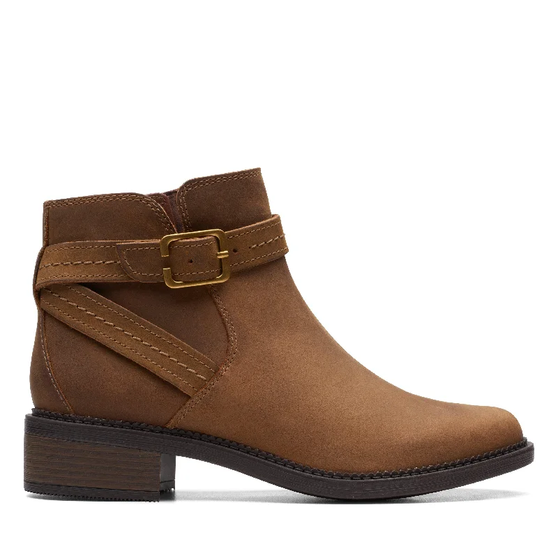 Durable Dress Shoes Promotion Clarks Maye Strap in Brown Leather
