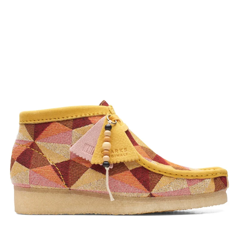 Women's Flats Sale Clarks Wallabee Boot 26166092 Womens Yellow Canvas Lace Up Chukkas Boots