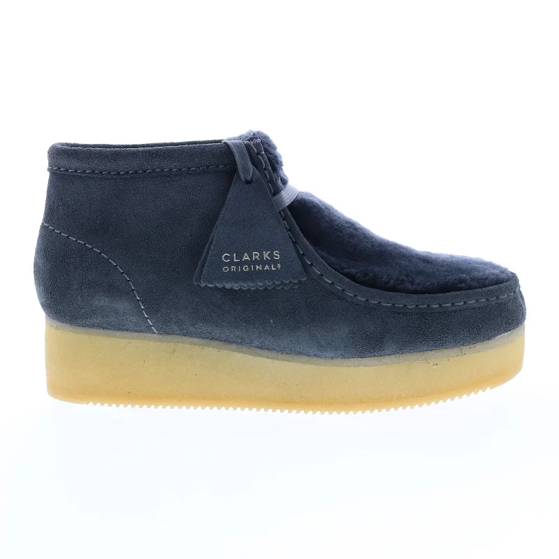 Fashionable Women's Sneakers Clarks Wallabee Wedge 26163280 Womens Gray Suede Lace Up Chukkas Boots