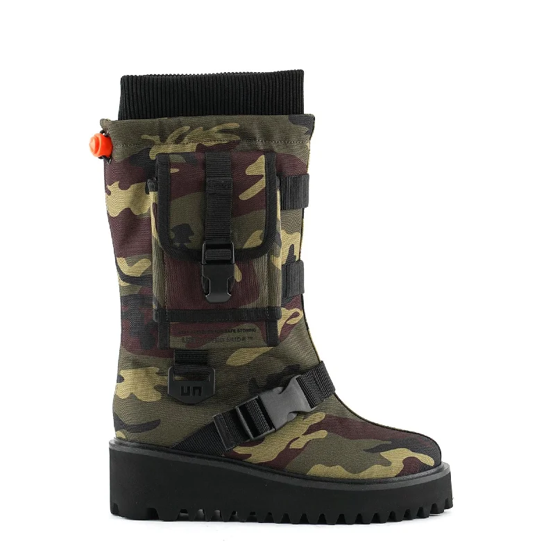 Fast Fashion Favorites Combat Pocket