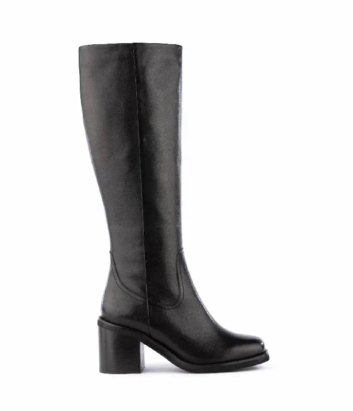 Massive Savings Itinerary Boot In Black