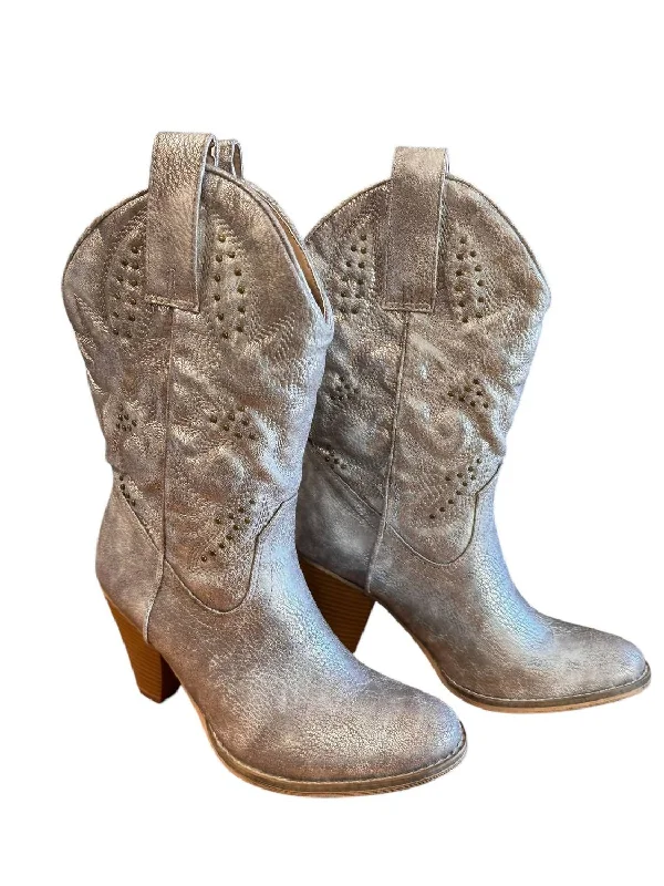 Limited Time Deal Women's Arienette Boots In Rustic Silver