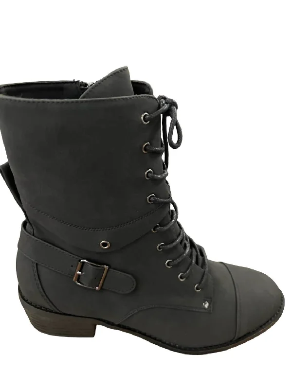 Season Sale Women's Hocus Pocus Bootf In Black
