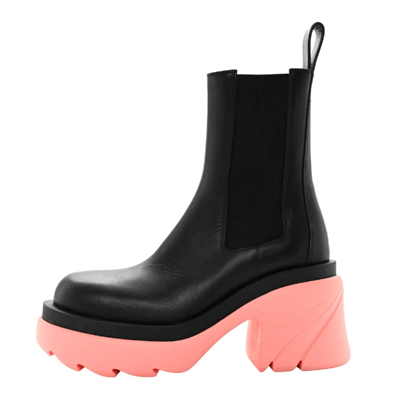 Sleek Style Discounts Bottega Veneta The Flash Chelsea Boots