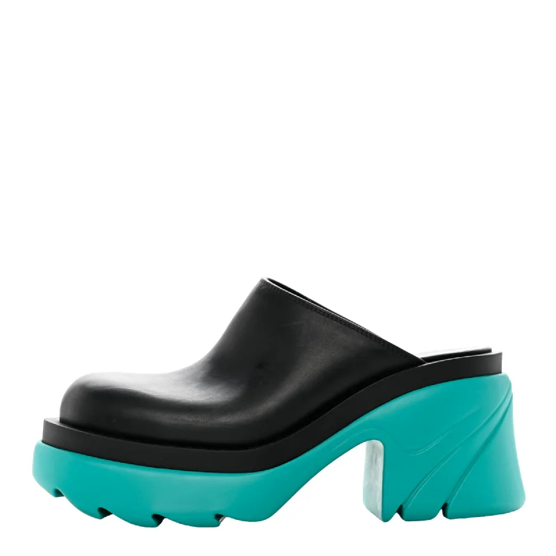 Timeless Elegance Sale Bottega Veneta Flash Mules