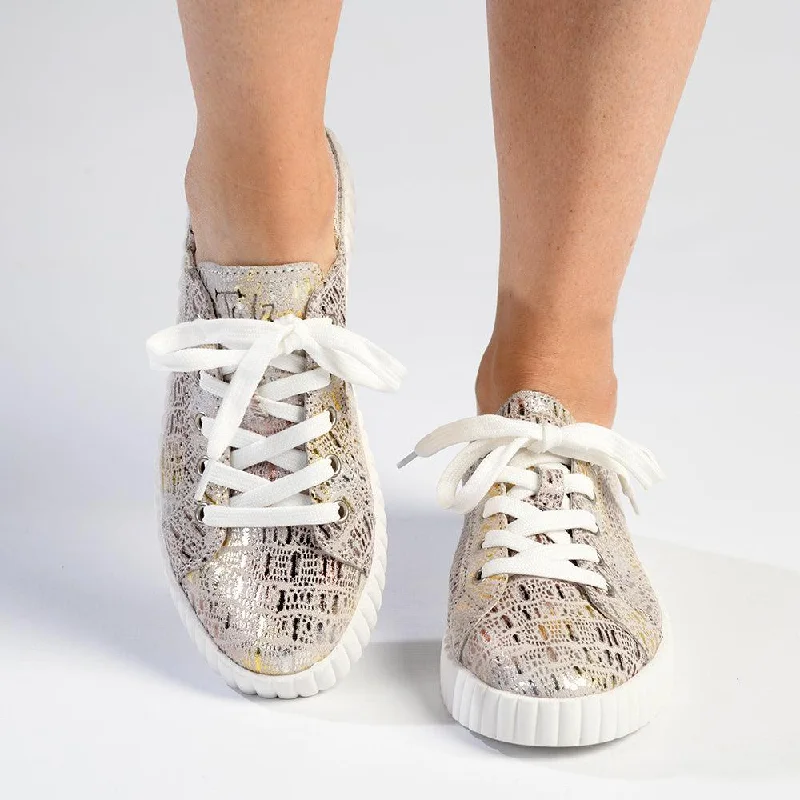 Sophisticated Boots Sale Julz Valentina Leather Sneaker With Star Detail - Gold