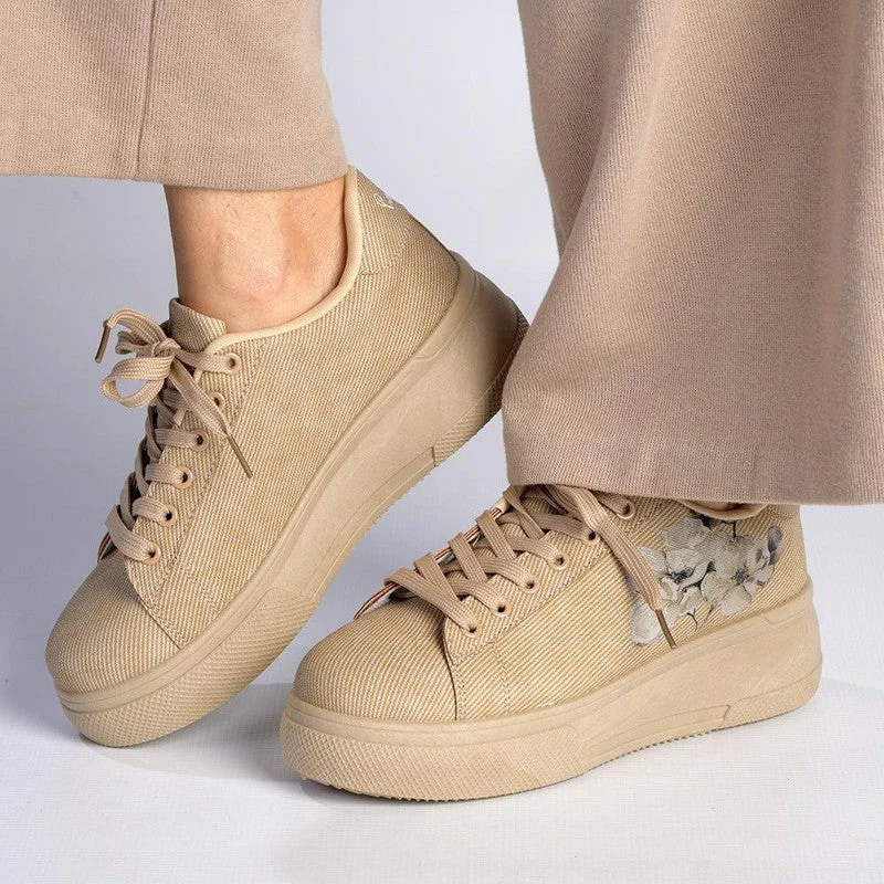 Stylish Savings Pierre Cardin Valentine Floral Sneaker - Khaki