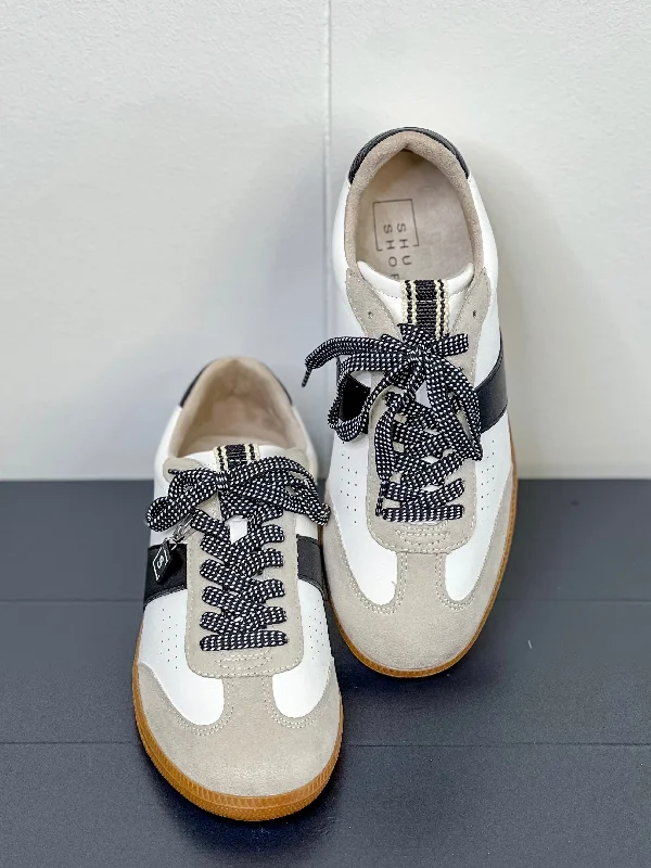 Luxe Style Discounts [Shu Shop] Sydney Sneaker-Black and White