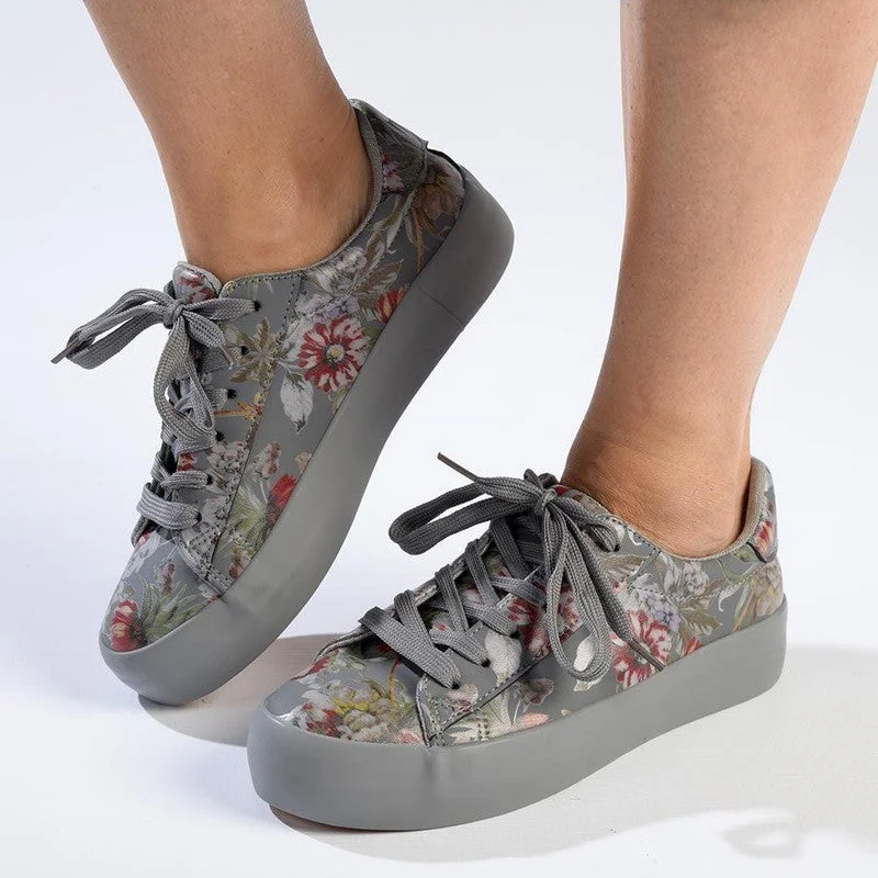 Ride The Style Wave Soft Style by Hush Puppies Fordan Floral Sneaker - Grey