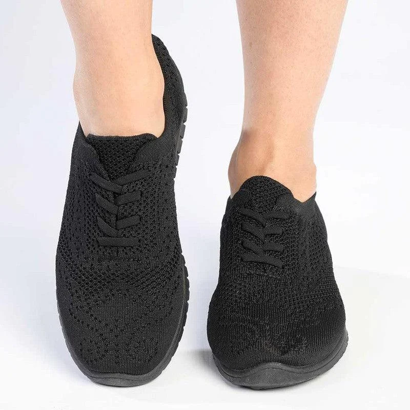 Women's Everyday Shoes Soft Style by Hush Puppies Nanouk Sneaker - Black