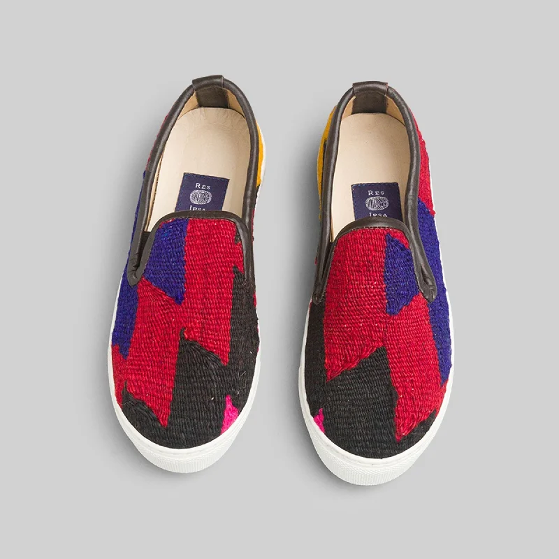 Statement Footwear Discount Women's Kilim Sneaker Size 6