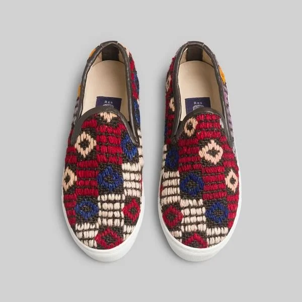 Comfortable Trendy Shoes Women's Kilim Sneaker Size 9