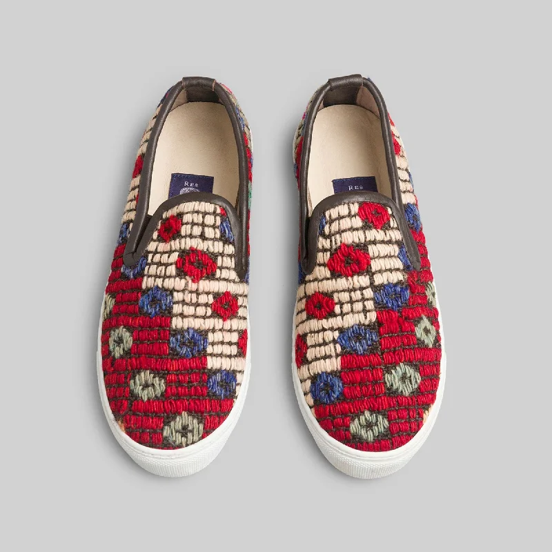 Cozy Indoor Slippers Deals Women's Kilim Sneaker Size 10